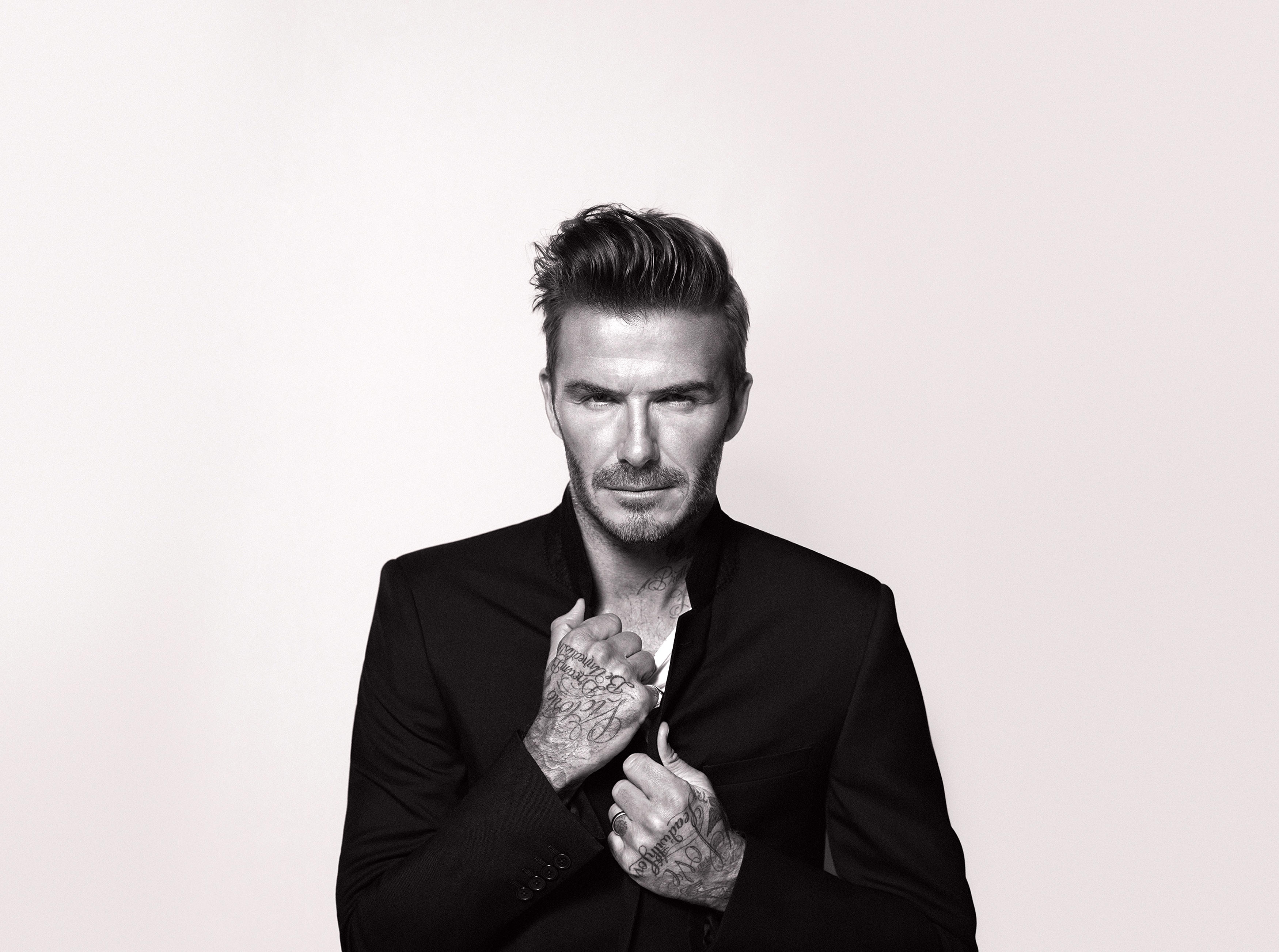 Дэвид бекхэм википедия. Дэвид Бекхэм. Beckham Biotherm. Дэвид Бекхэм фото. Дэвид Бекхэм портрет.